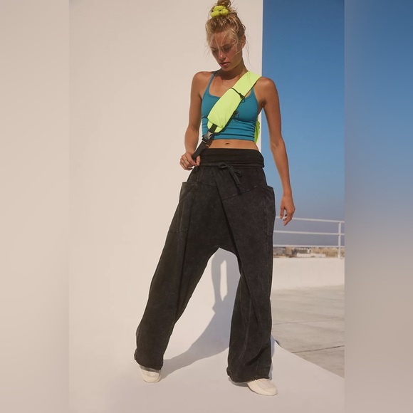 FP Movement by Free People Pants - NEW Free People Movement Hot Shot Sport Pants Women's Black L Boho Loungewear